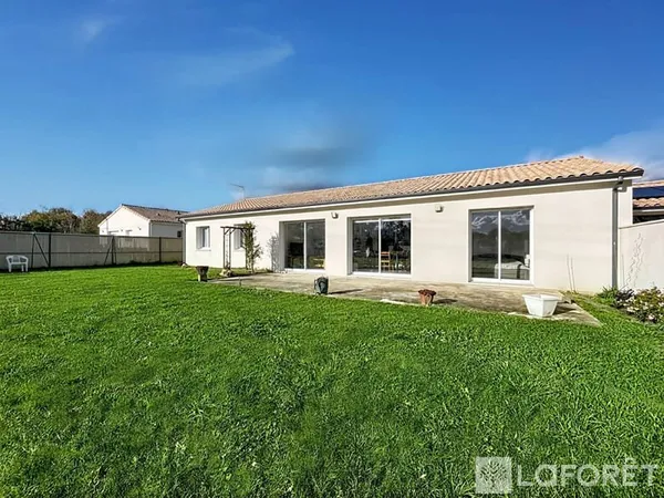 Maison Peujard 5 pièce(s) 140.75 m2