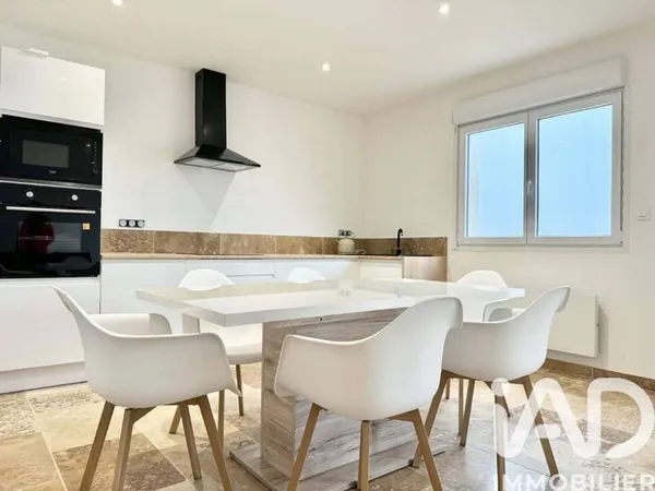 Pavillon 3 pièces 77 m²
