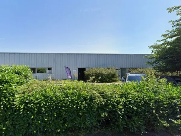 Entrepôt / Local industriel à LOUER