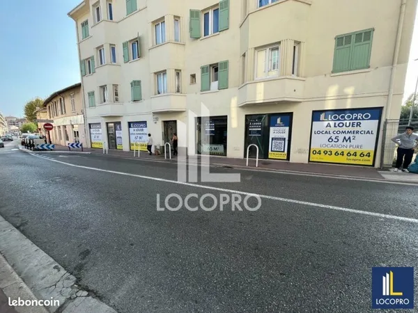 Local commercial 65 m²