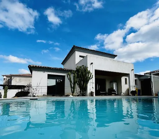 Villa 7 pièces 177 m²