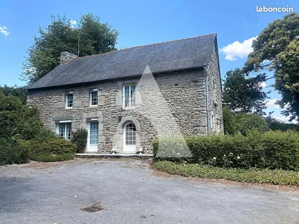 Maison 10 pièces 285 m²