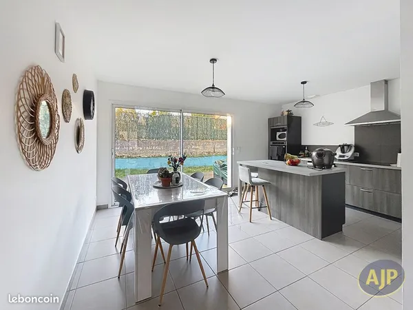 Maison 4 pièces 79 m²