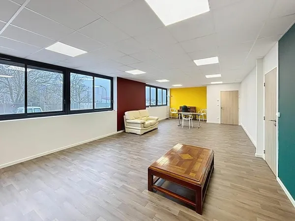 Bureaux Saint Florentin 60 m2