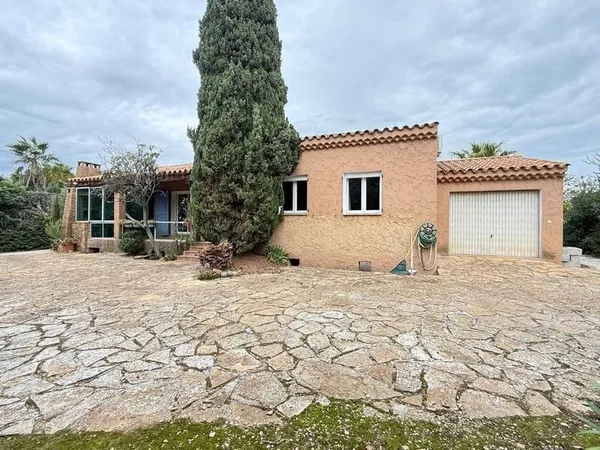 Maison à vendre 4 pièces SAINT CYR SUR MER (83)