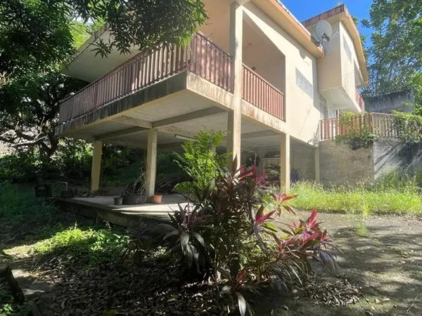 Maison T4 sur terrain de 2 877 m2