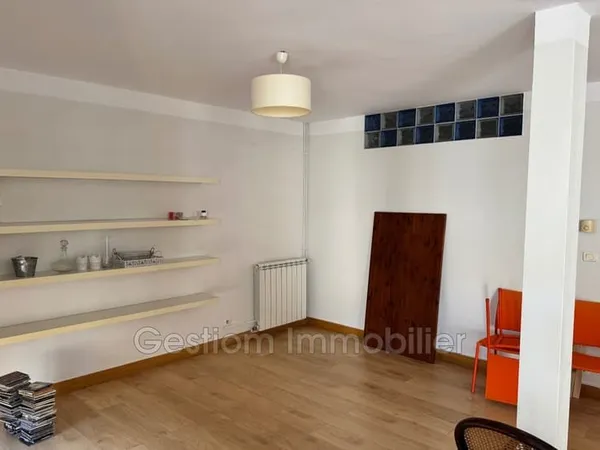 Appartement 3 pièces 81 m²