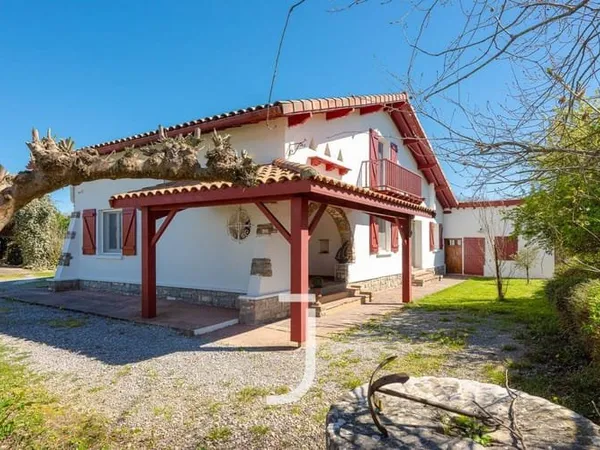 Maison 6 pièces 135 m²