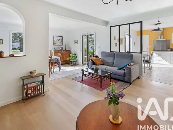 Maison 7 pièces 140 m²