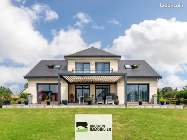 Maison 5 pièces 146 m²