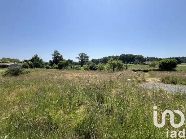 Terrain 1050 m²