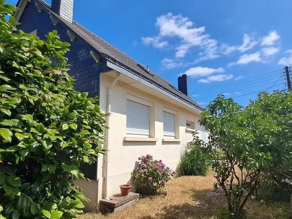 Maison centre bourg de La Chapelle de plus de 160 m2 avec appartement