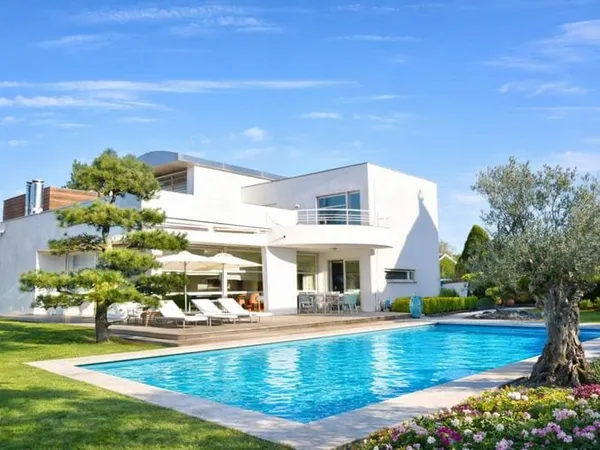 Villa de 300m2 sur 13 ares au Golf de La Wantzenau