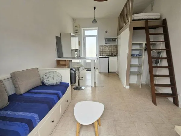 T1 BIS situé quartier Wattignies, Ile de Nantes.