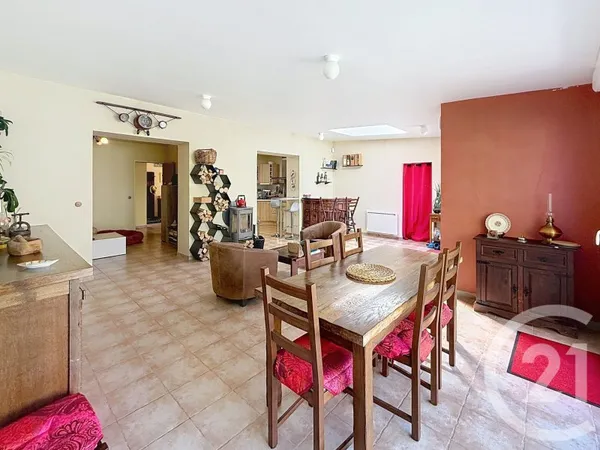 Maison 6 pièces 144 m²