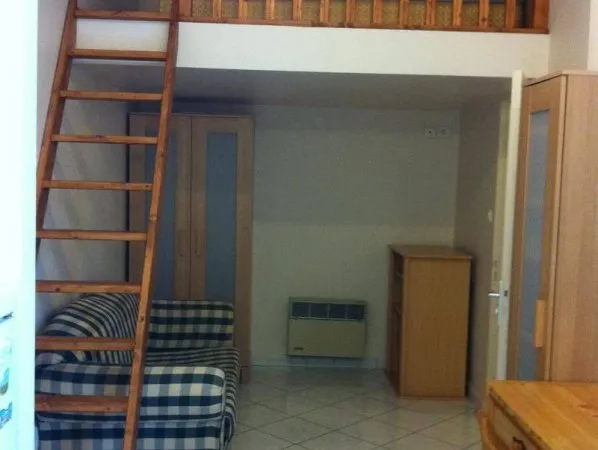 Studio 1 pièce 18 m²