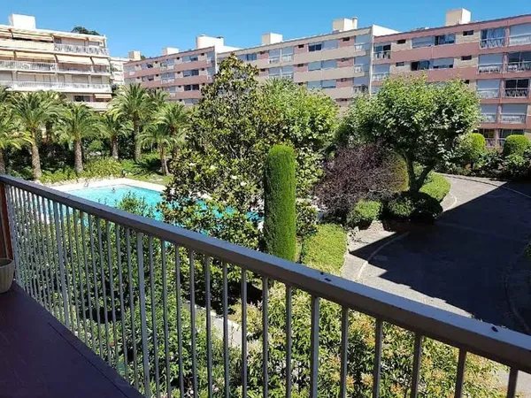 Studio 1 pièce 34 m²