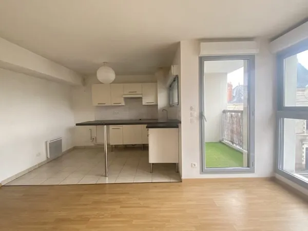Nantes - Centre ville - Ile de Versailles - Saint Félix - T3 de 56 m2
