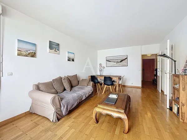 Appartement 3 pièces de 69.34 m² - Saint-Germain-en-Laye