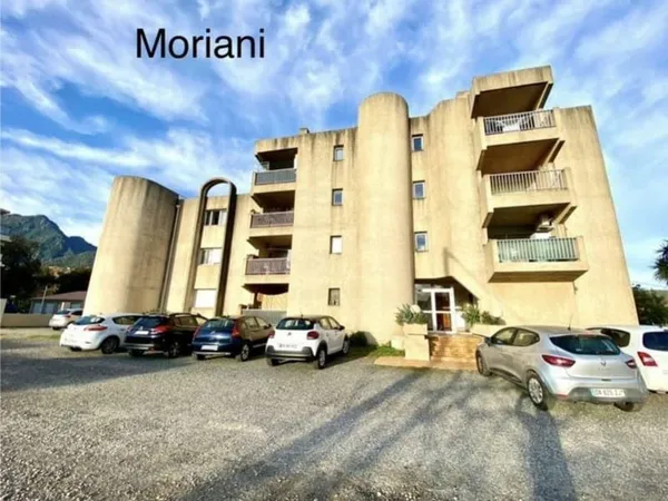 VENTE d'un appartement T4 (88 m²) à rénové à SAN NICOLAO