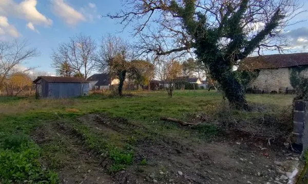 Terrain 1598 m²