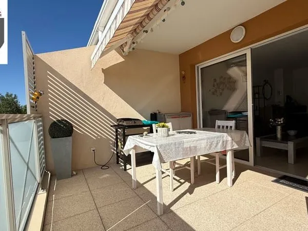 T3 AVEC TERRASSE ET DOUBLE GARAGE