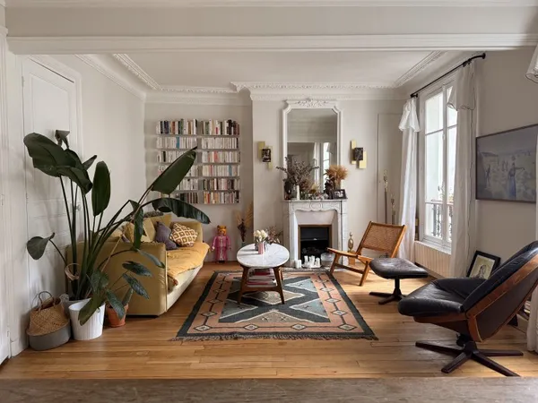 Loue appartement 59m² Paris 9ème - Bail mobilité 3 pièces courte durée uniquement