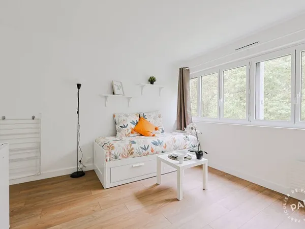 Appartement 4 pièces 14 m²