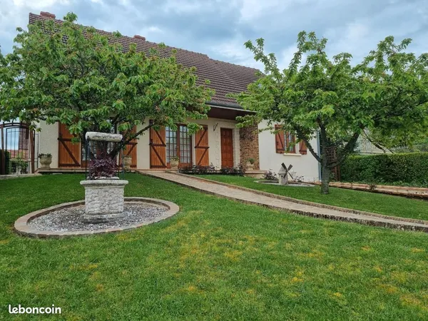 Maison individuelle - DPE D - Arnay-Le-Duc - 243 0000