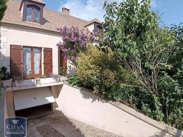 Maison 4 pièces 131 m²
