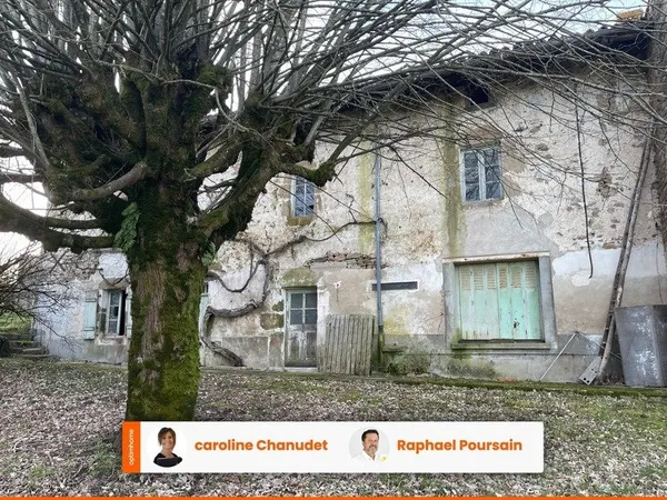 Trés belle maison en pierre à rénover avec grange et 1203 m2 de terrain