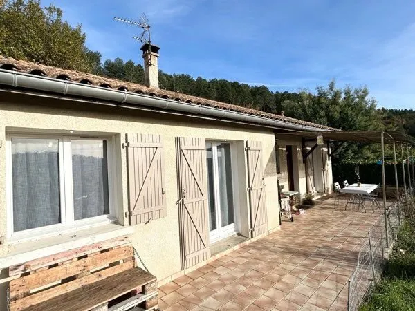 Maison avec vue et garage