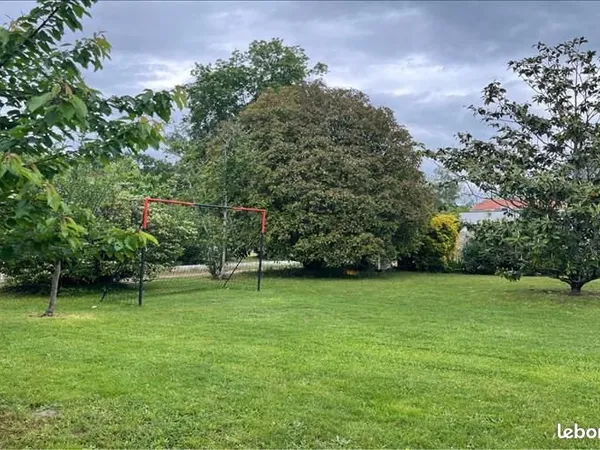 Terrain 763 m² Sadirac