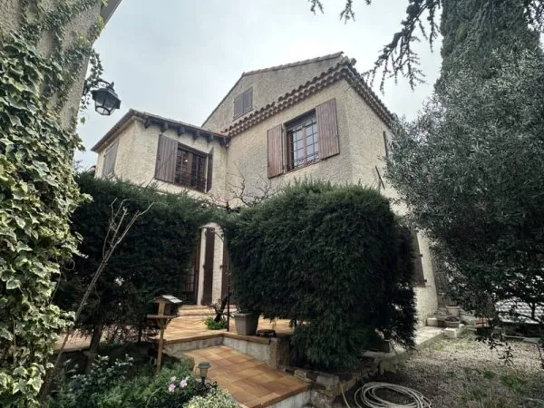Maison 4 pièces 115 m²