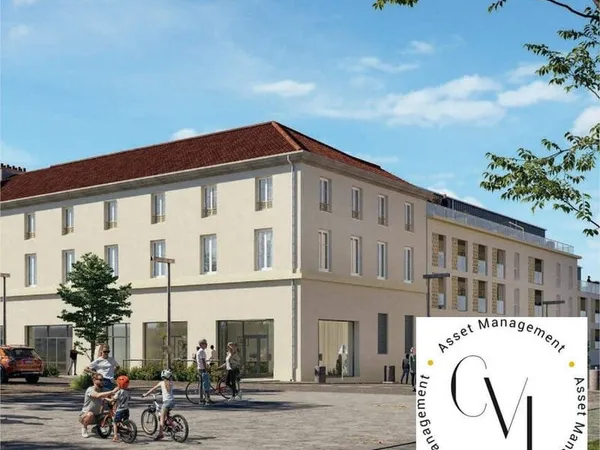 Commerce 360 m²