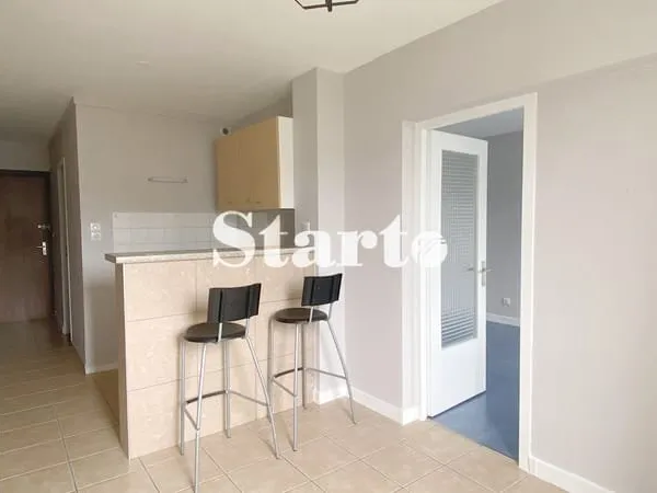 Appartement T2 proche gare avec parking