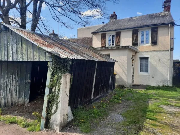 A La Machine, appartement situé au 1er étage avec jardin