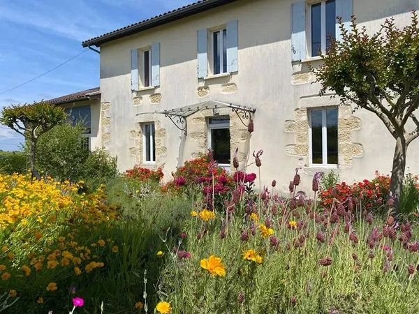 Maison 7 pièces 226 m²