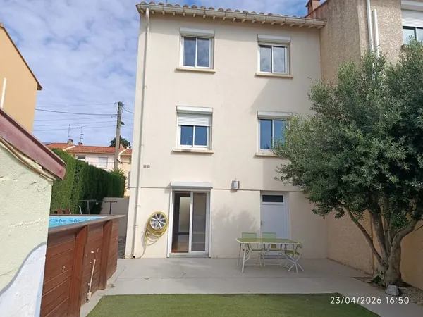 MAISON T4 - ST ASSISCLE -ST PIERRE - CLIMATISEE - PISCINE