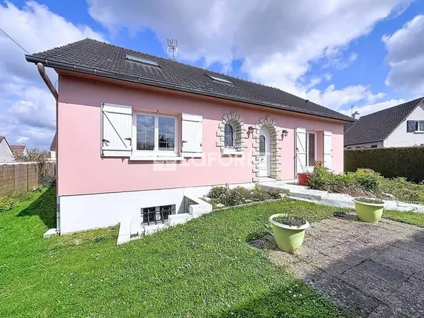 Maison 6 pièces 146 m²