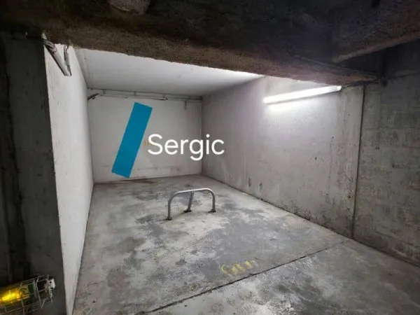Parking 15 m²