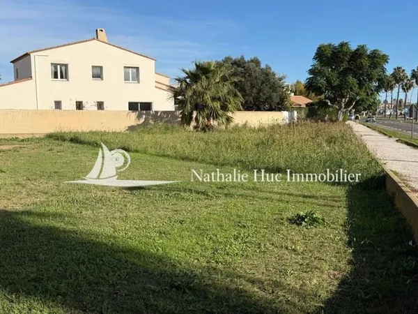 Terrain 472 m²