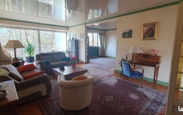 🔑 Appartement familial 129 m² - Dernier étage - Parking & cave