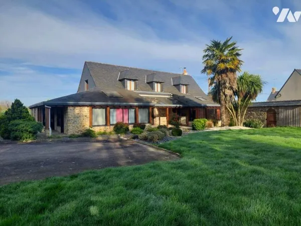 Maison 5 pièces 195 m²