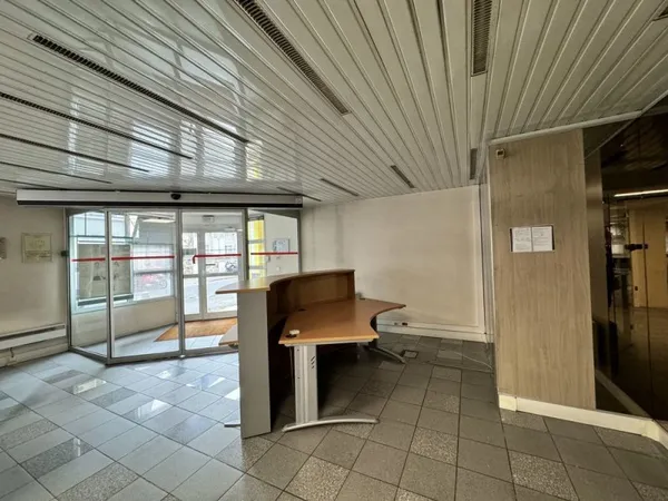 Bureaux - A VENDRE - 172 m² non divisibles