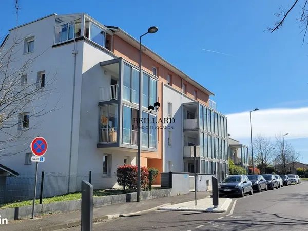 Parking/box 15 m² Pau