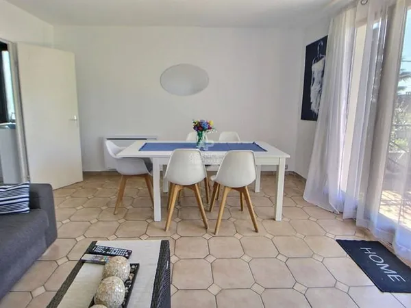 Maison de plain-pied 4 pièces 84 m²