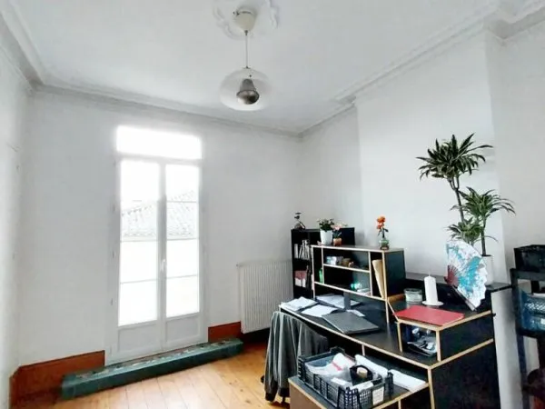 Bien immobilier de rendement Vente Bazas 6p 125m² 149000€