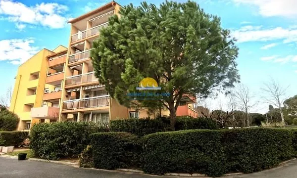 Beau 2P de 46m2 Cave et parking