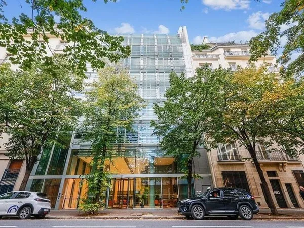 Bureaux 434 m²